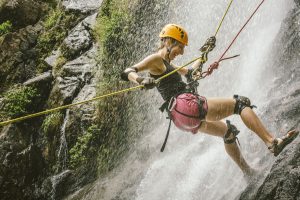 bocawina waterfall rappelling